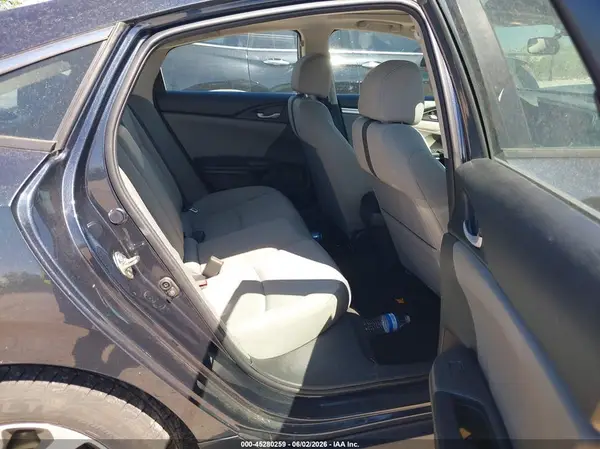 19XFC2F7XGE043246 2016 HONDA CIVIC - Image 8