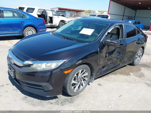 19XFC2F7XGE049175 2016 HONDA CIVIC - Image 2