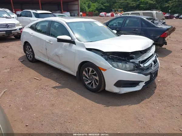 19XFC2F7XGE056577 2016 HONDA CIVIC - Image 1