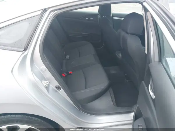 19XFC2F7XGE067207 2016 HONDA CIVIC - Image 8