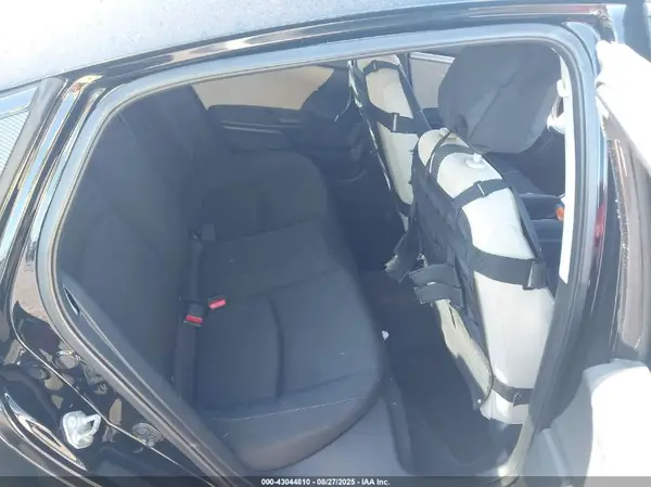 19XFC2F7XGE084766 2016 HONDA CIVIC - Image 8