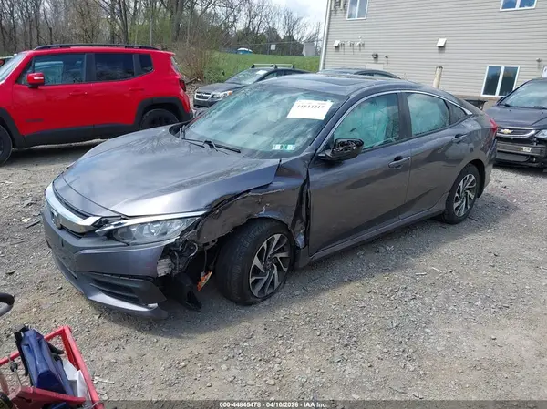 19XFC2F7XGE210947 2016 HONDA CIVIC - Image 2