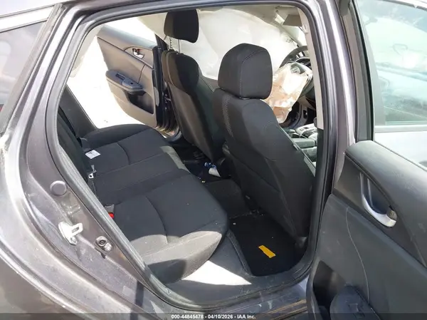 19XFC2F7XGE210947 2016 HONDA CIVIC - Image 8
