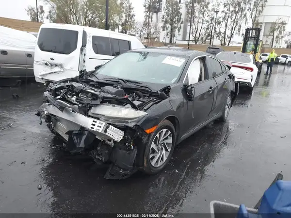 19XFC2F7XGE212455 2016 HONDA CIVIC - Image 2