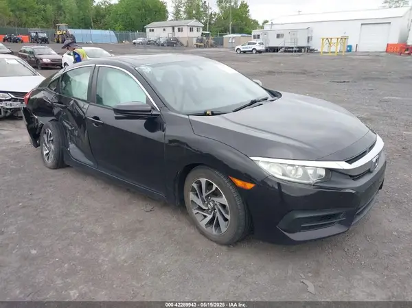 19XFC2F7XGE212472 2016 HONDA CIVIC - Image 1