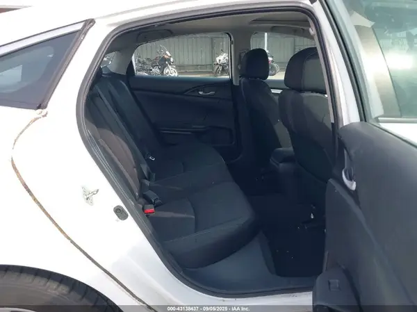 19XFC2F7XGE220023 2016 HONDA CIVIC - Image 8