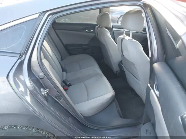 19XFC2F7XGE223472 2016 HONDA CIVIC - Image 8