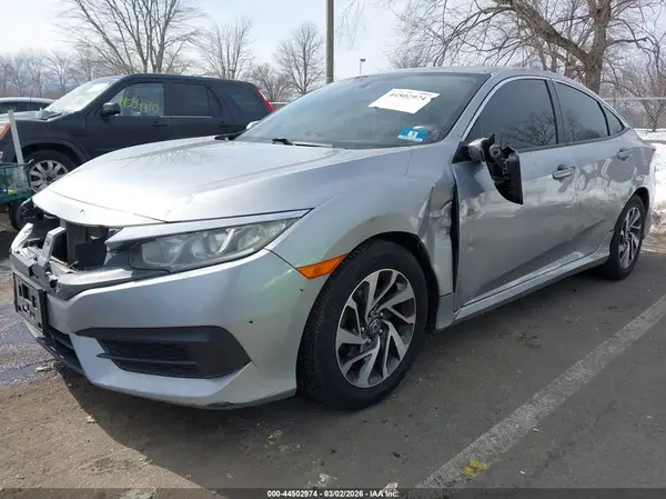 19XFC2F7XGE233645 2016 HONDA CIVIC - Image 2