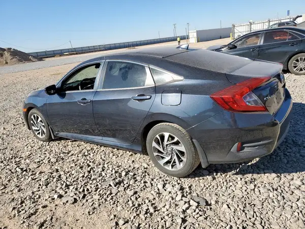 19XFC2F7XHE011611 2017 HONDA CIVIC - Image 2