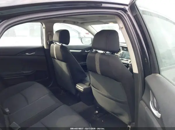 19XFC2F7XHE015304 2017 HONDA CIVIC - Image 8