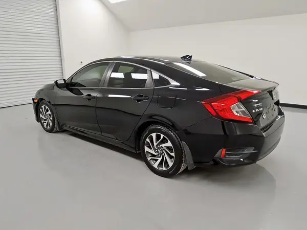 19XFC2F7XHE018414 2017 HONDA CIVIC - Image 2