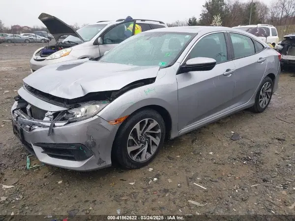 19XFC2F7XHE019790 2017 HONDA CIVIC - Image 2