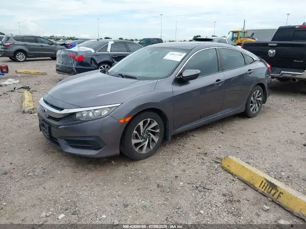 19XFC2F7XHE023841 2017 HONDA CIVIC - Image 2