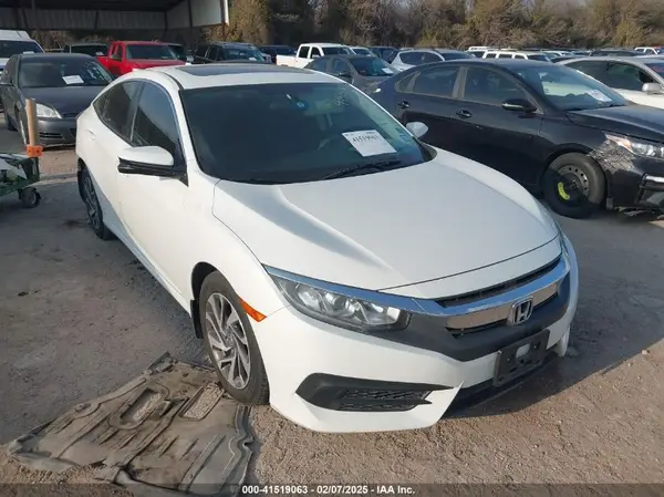 19XFC2F7XHE026206 2017 HONDA CIVIC - Image 1