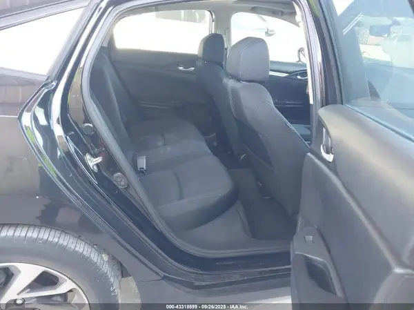 19XFC2F7XHE032961 2017 HONDA CIVIC - Image 8