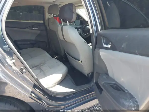 19XFC2F7XHE039411 2017 HONDA CIVIC - Image 8