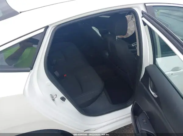 19XFC2F7XHE040431 2017 HONDA CIVIC - Image 8