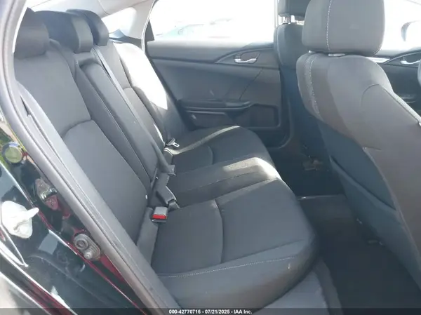 19XFC2F7XHE051820 2017 HONDA CIVIC - Image 8