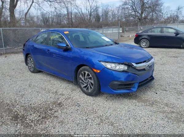 19XFC2F7XHE054698 2017 HONDA CIVIC - Image 1