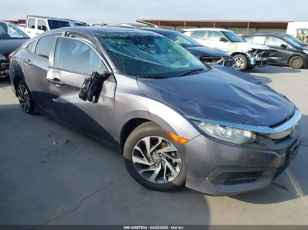 19XFC2F7XHE056273 2017 HONDA CIVIC - Image 1