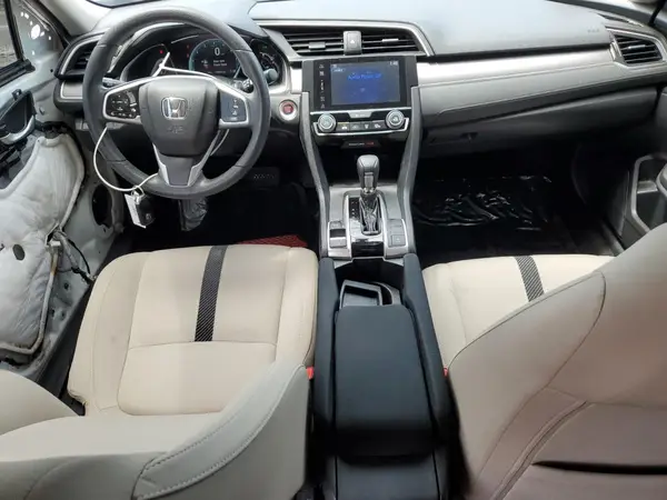 19XFC2F7XHE059898 2017 HONDA CIVIC - Image 8