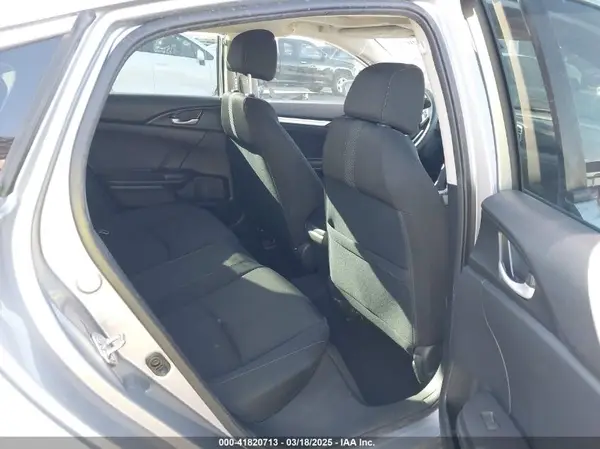 19XFC2F7XHE067063 2017 HONDA CIVIC - Image 8