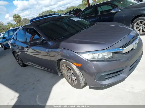19XFC2F7XHE077687 2017 HONDA CIVIC - Image 1