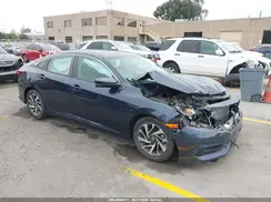 19XFC2F7XHE215860 2017 HONDA CIVIC