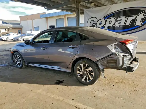 19XFC2F7XHE215969 2017 HONDA CIVIC - Image 2