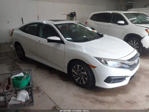19XFC2F7XHE216734 2017 HONDA CIVIC - Image 1