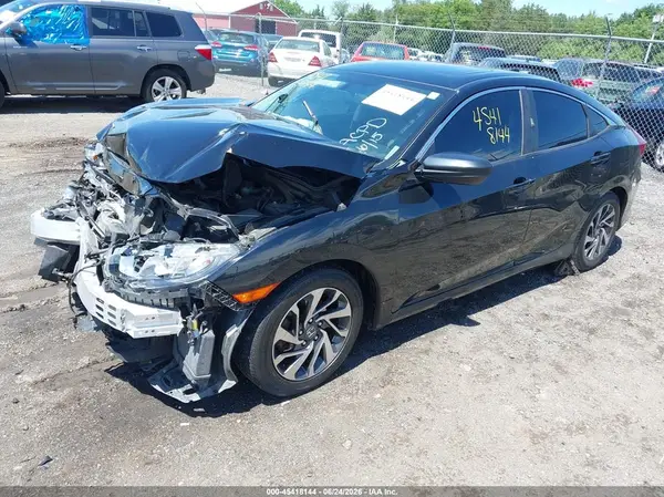 19XFC2F7XHE226163 2017 HONDA CIVIC - Image 2