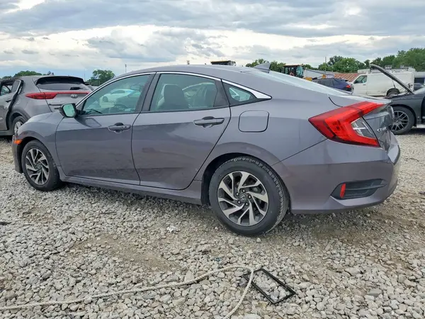 19XFC2F7XJE003496 2018 HONDA CIVIC - Image 2