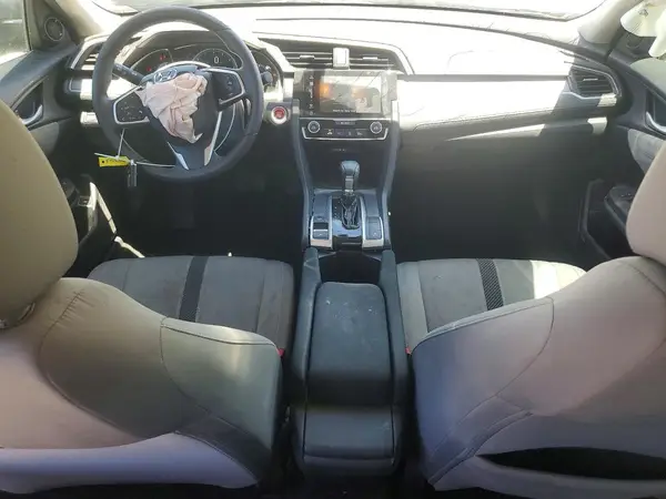 19XFC2F7XJE010450 2018 HONDA CIVIC - Image 8