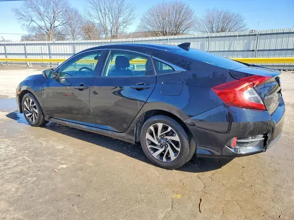 19XFC2F7XJE011341 2018 HONDA CIVIC - Image 2