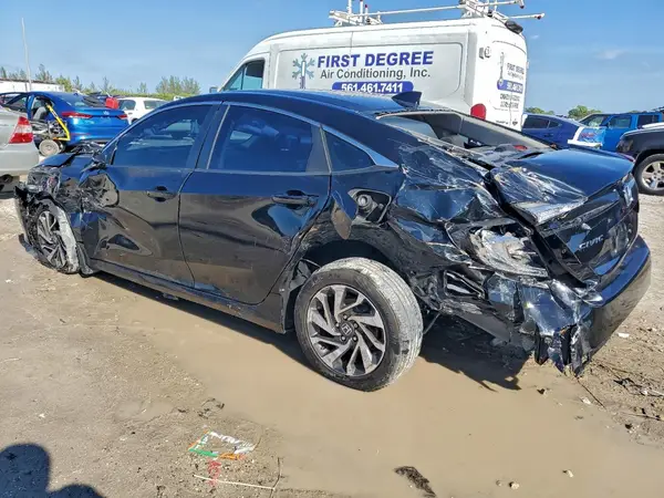 19XFC2F7XJE014028 2018 HONDA CIVIC - Image 2