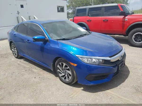19XFC2F7XJE014823 2018 HONDA CIVIC - Image 1