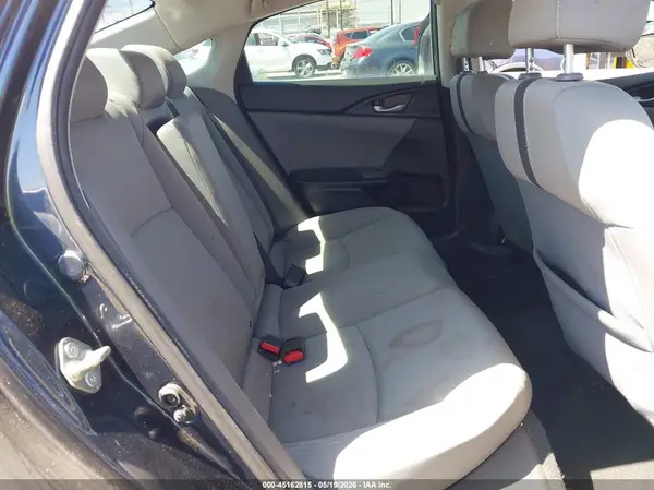 19XFC2F7XJE015731 2018 HONDA CIVIC - Image 8