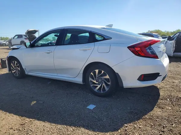 19XFC2F7XJE018984 2018 HONDA CIVIC - Image 2