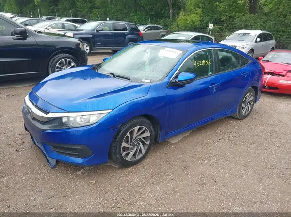 19XFC2F7XJE022985 2018 HONDA CIVIC - Image 2