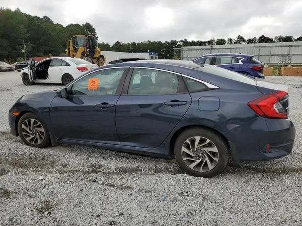 19XFC2F7XJE023974 2018 HONDA CIVIC - Image 2