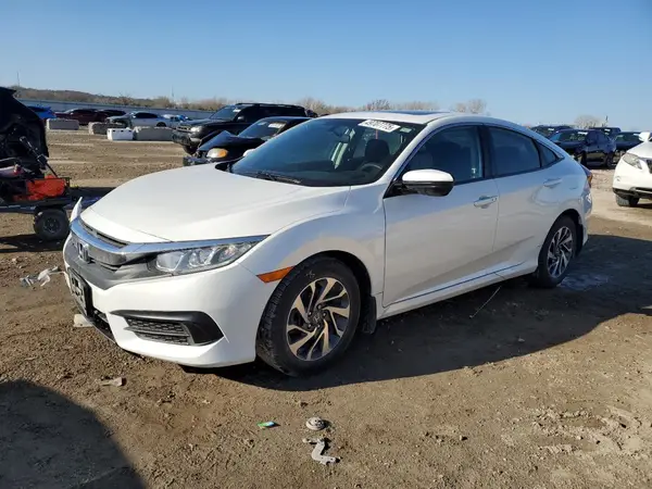 19XFC2F7XJE024607 2018 HONDA CIVIC - Image 1