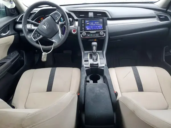 19XFC2F7XJE026308 2018 HONDA CIVIC - Image 8