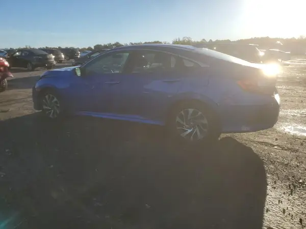 19XFC2F7XJE034084 2018 HONDA CIVIC - Image 2