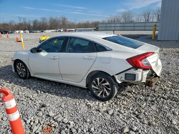 19XFC2F7XJE039415 2018 HONDA CIVIC - Image 2