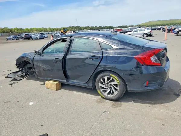 19XFC2F7XJE202225 2018 HONDA CIVIC - Image 2
