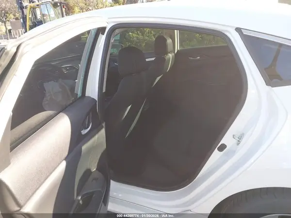 19XFC2F7XJE209093 2018 HONDA CIVIC - Image 8