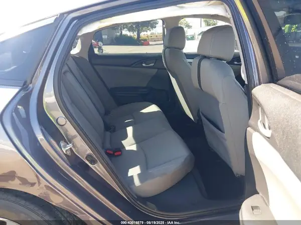 19XFC2F80HE208439 2017 HONDA CIVIC - Image 8