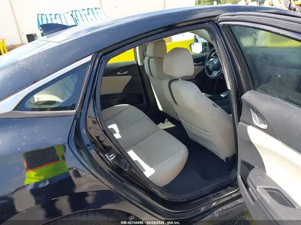 19XFC2F80JE004441 2018 HONDA CIVIC - Image 8