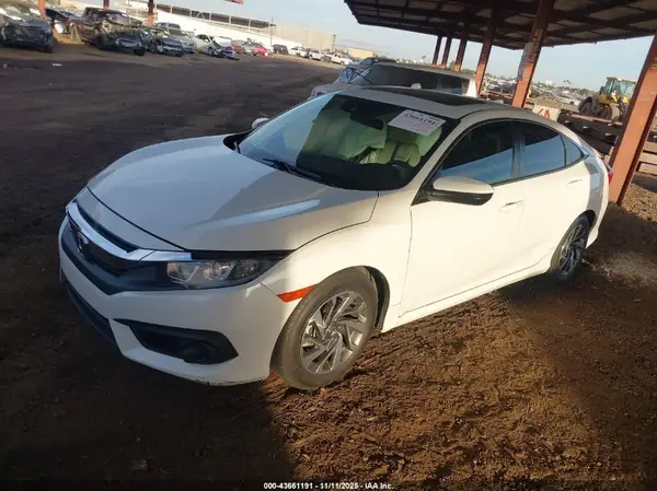 19XFC2F80JE028383 2018 HONDA CIVIC - Image 2
