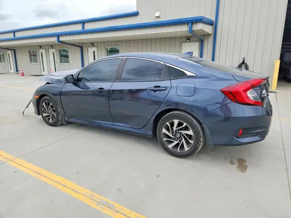 19XFC2F80JE042901 2018 HONDA CIVIC - Image 2